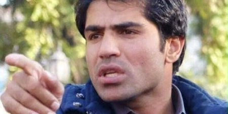 Radio journalist beaten by Afghan politician's bodyguards